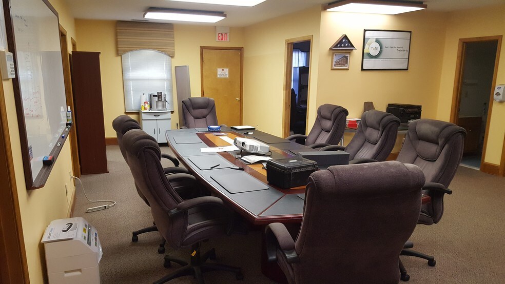 More Photos Of 21 Venture Dr, Stafford Office For Sale