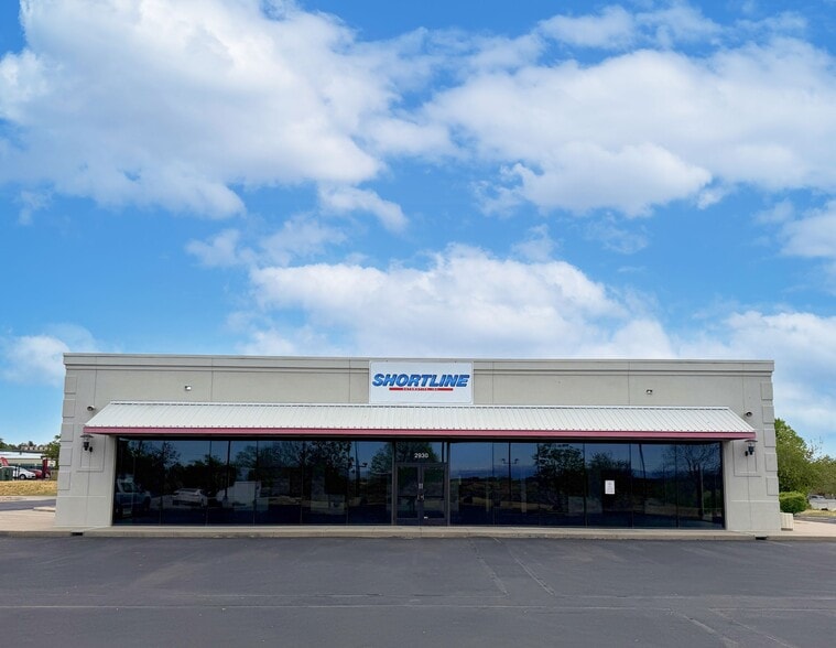 Primary Photo Of 2930 S Havana St, Aurora Auto Dealership For Lease