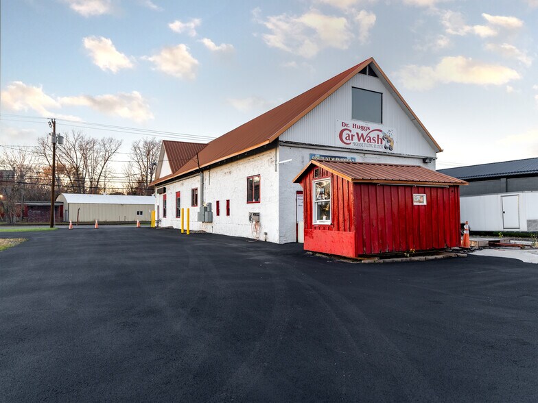 More Photos Of 627 Erie Ave, North Tonawanda Carwash For Sale
