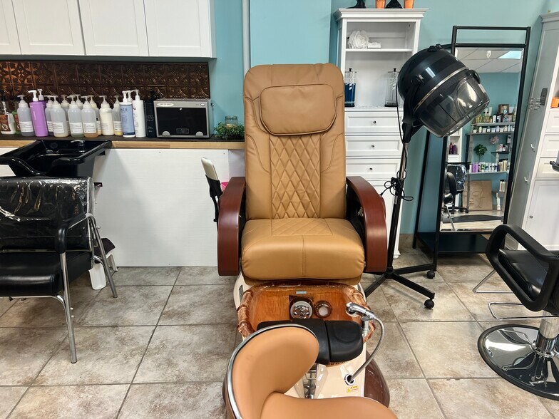 More Photos Of 1302 Monmouth Rd, Mount Holly Storefront Retail Office For Lease