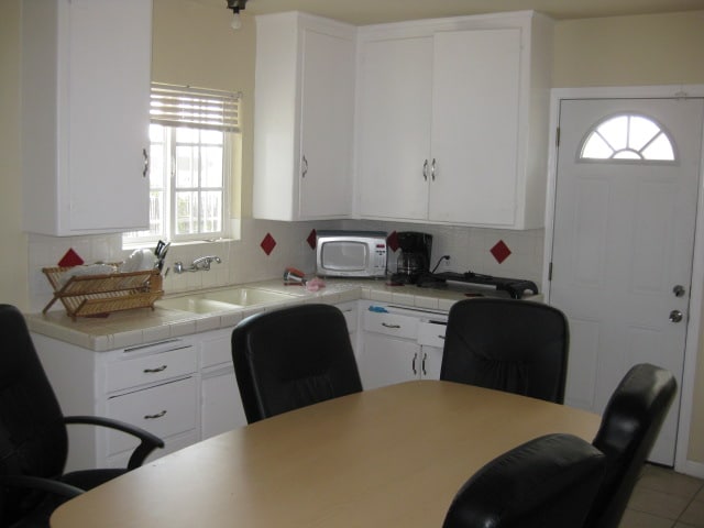 More Photos Of 12270 Foothill Blvd, Sylmar Office For Lease