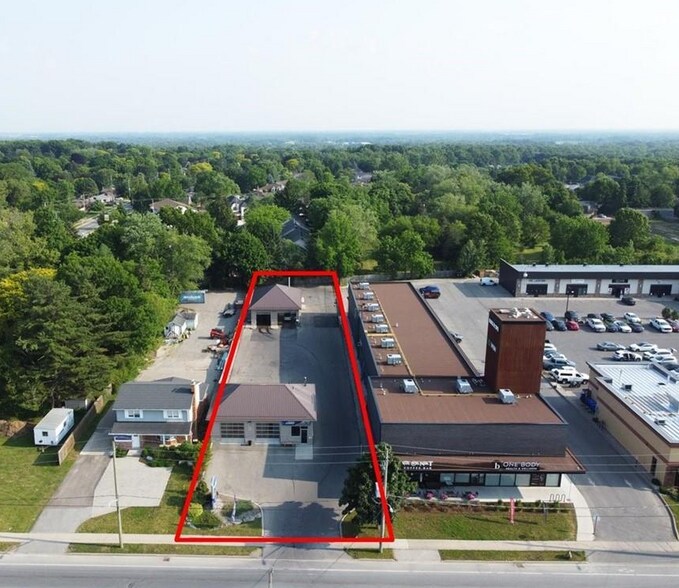 More Photos Of 158 Hwy 20 W, Fonthill Auto Repair For Sale