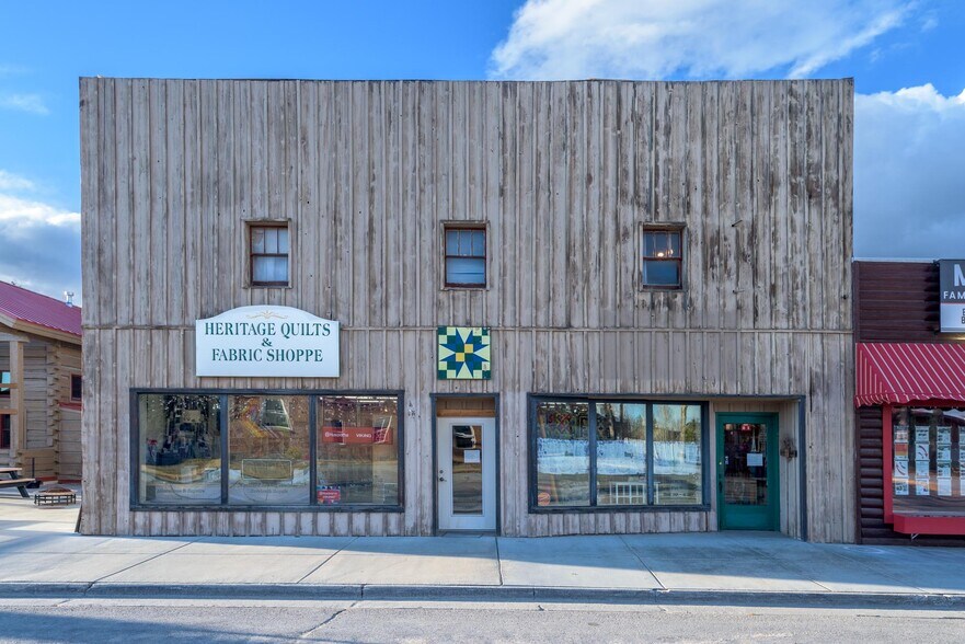 More Photos Of 21 E Pine, Pinedale General Retail For Sale