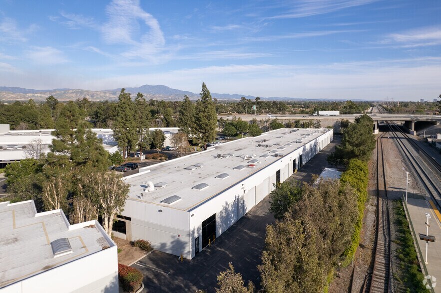 More Photos Of 3002 Dow Ave, Tustin Light Manufacturing For Lease