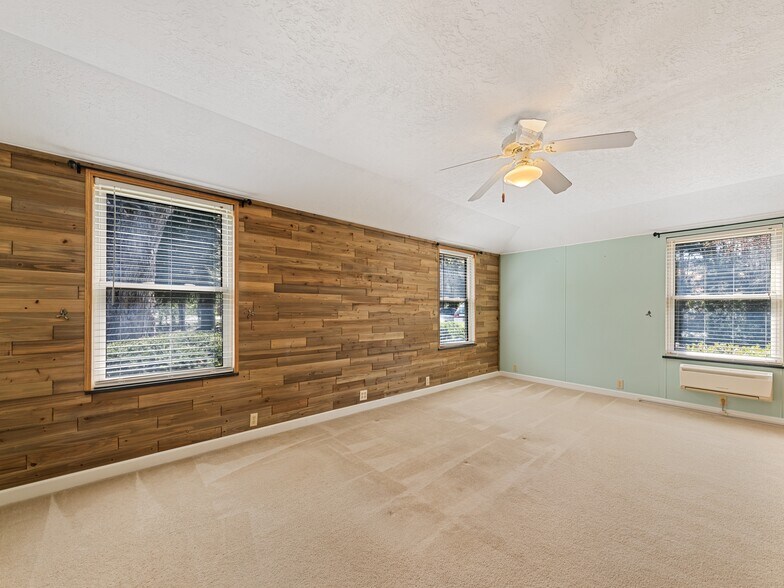 More Photos Of 142 Country Club Dr, Waynesville Hospitality For Sale