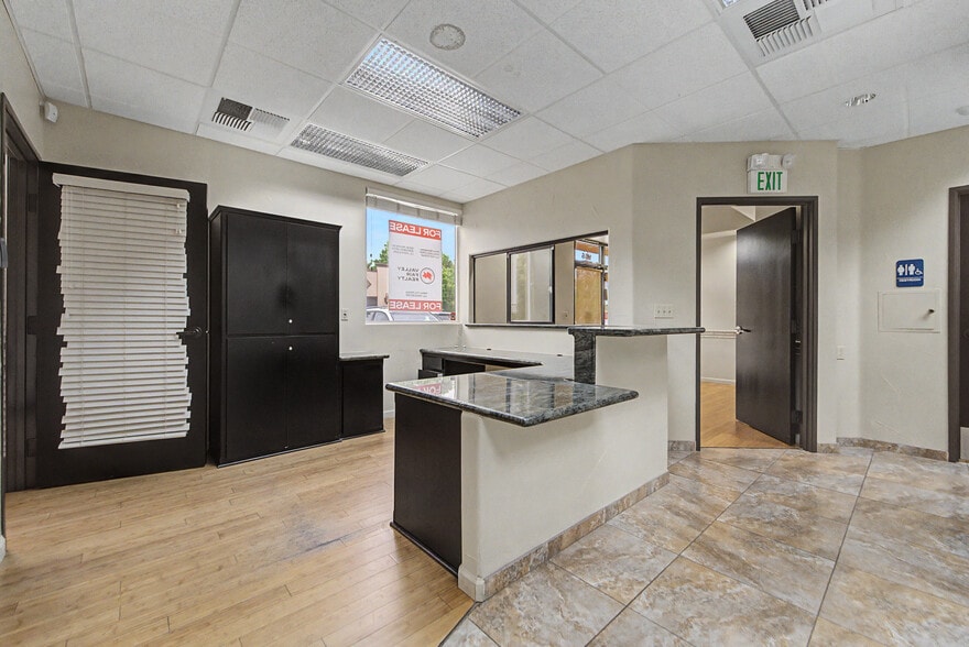 More Photos Of 1166 Live Oak Blvd, Yuba City Medical For Lease
