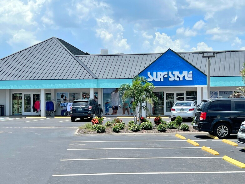 More Photos Of 7205 Estero Blvd, Fort Myers Unknown For Lease
