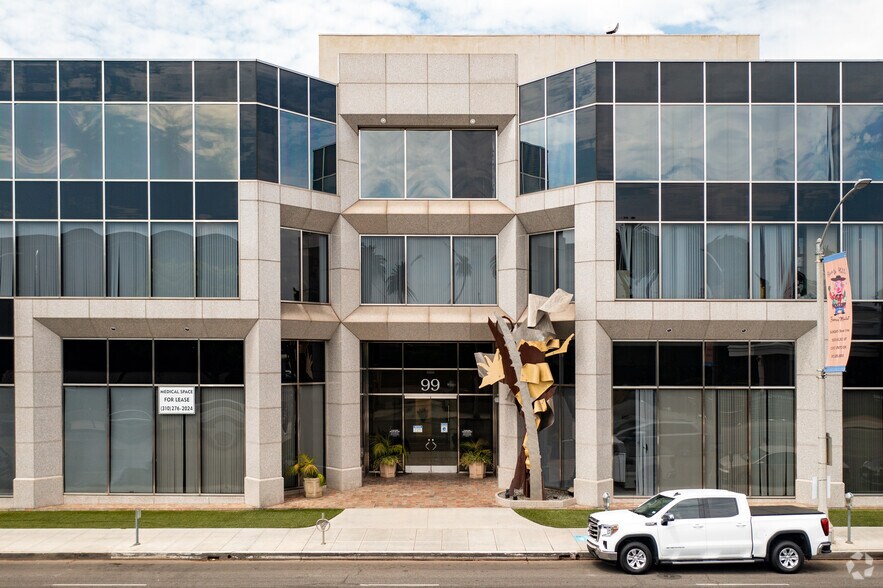 More Photos Of 99 N La Cienega Blvd, Beverly Hills Medical For Lease