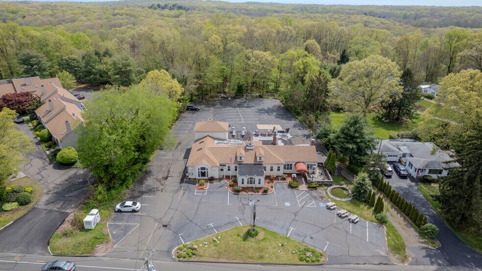 More Photos Of 2548 Boston Post Rd, Guilford Restaurant For Sale