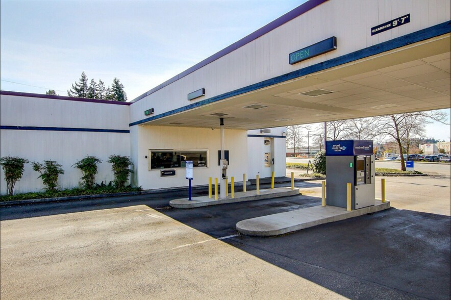 More Photos Of 18801 Alderwood Mall Pky, Lynnwood Bank For Lease