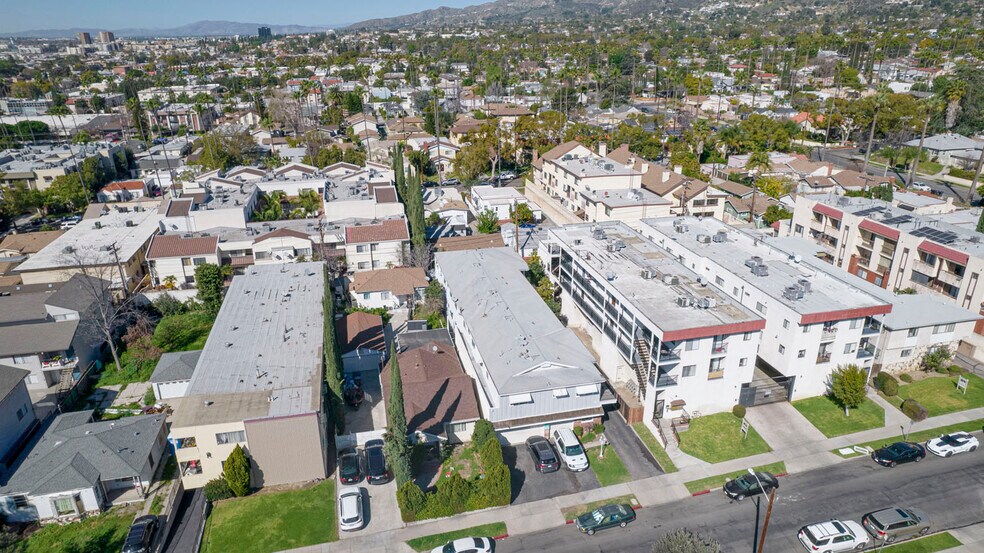 More Photos Of 1157 Justin Ave, Glendale Apartments For Sale