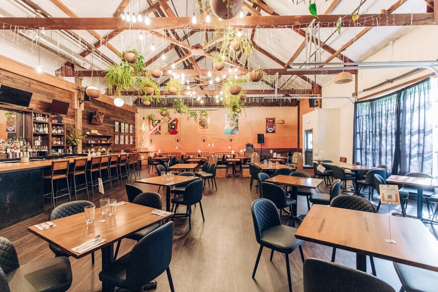 More Photos Of 1001 SE Division St, Portland General Retail For Sale