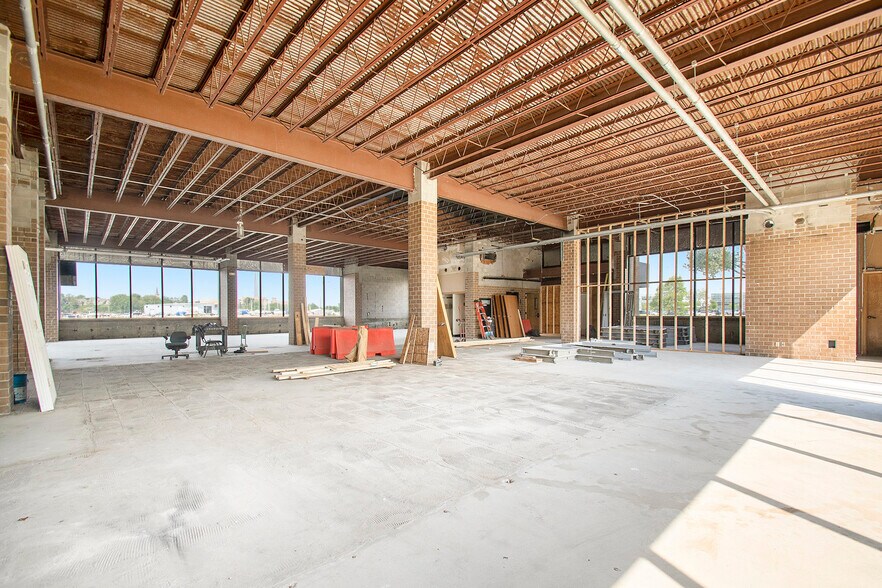 More Photos Of 400 Riverview Dr, Benton Harbor Office Residential For Sale