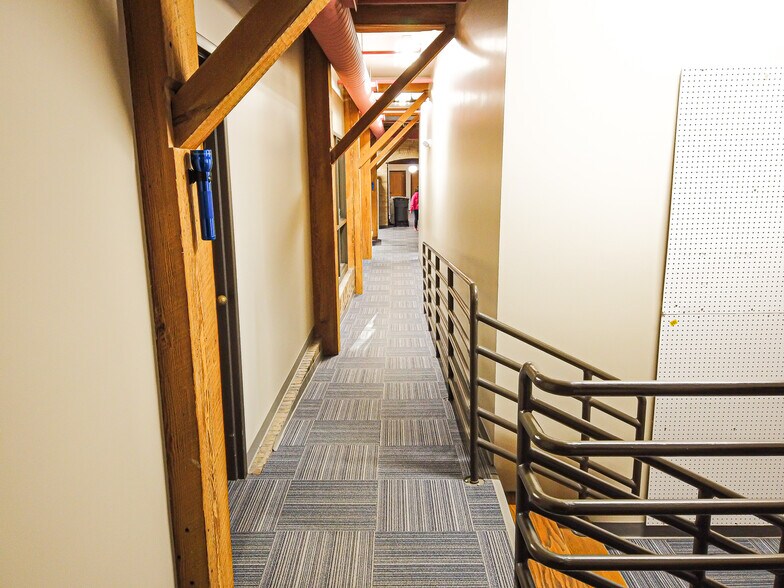 More Photos Of 500 S Hamilton St, Saginaw Medical For Sale