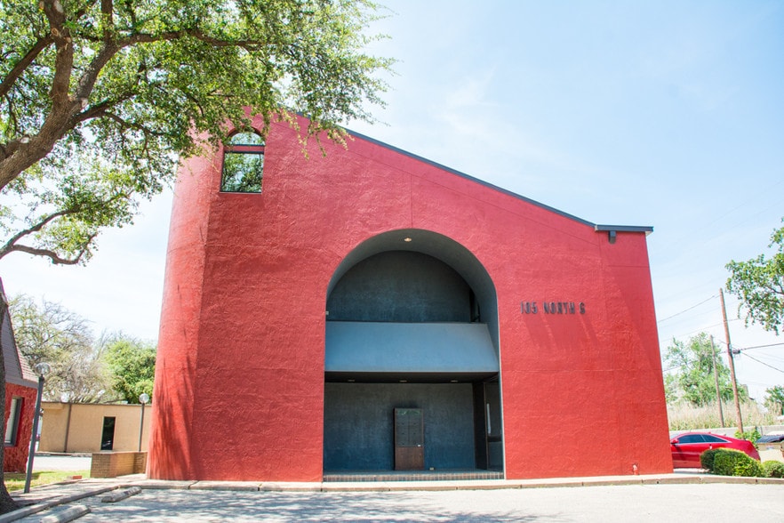 Primary Photo Of 105 N G St, Midland Loft Creative Space For Lease