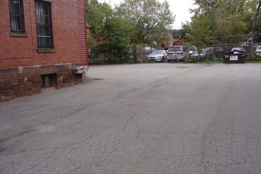 More Photos Of 61 Russ St, Hartford Loft Creative Space For Lease