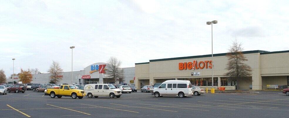 More Photos Of 2209-2235 W DeKalb St, Camden Unknown For Lease