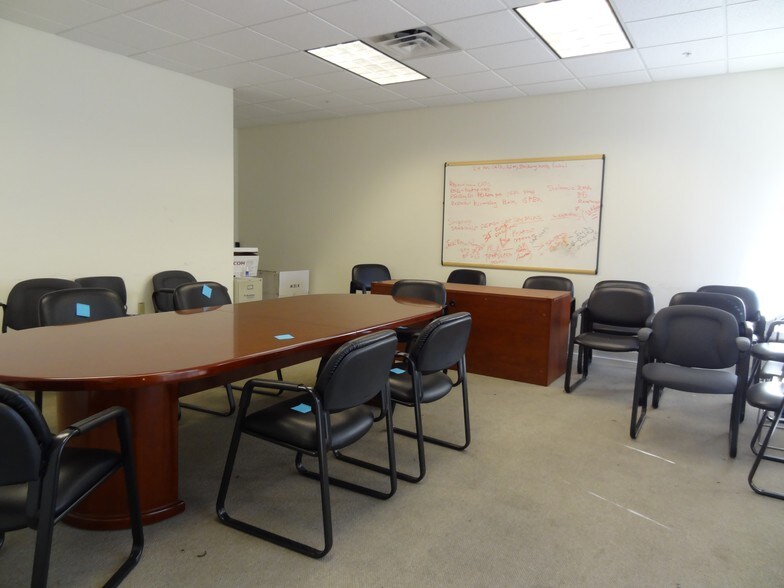 More Photos Of 1800 NW 66th Ave, Plantation Light Manufacturing For Lease