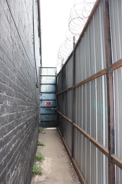 More Photos Of 2228-2232 E Cesar E Chavez Ave, Los Angeles Freestanding For Sale