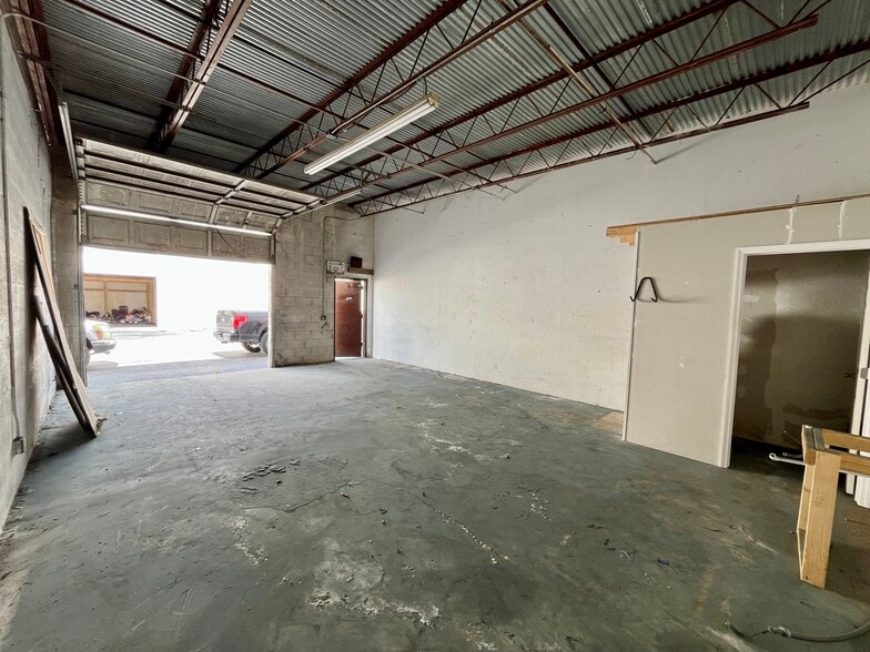 More Photos Of 4101-4119 Bandy Blvd, Fort Pierce Unknown For Lease