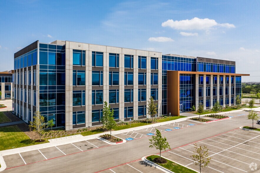 More Photos Of 13929 Center Lake Dr, Austin Unknown For Lease