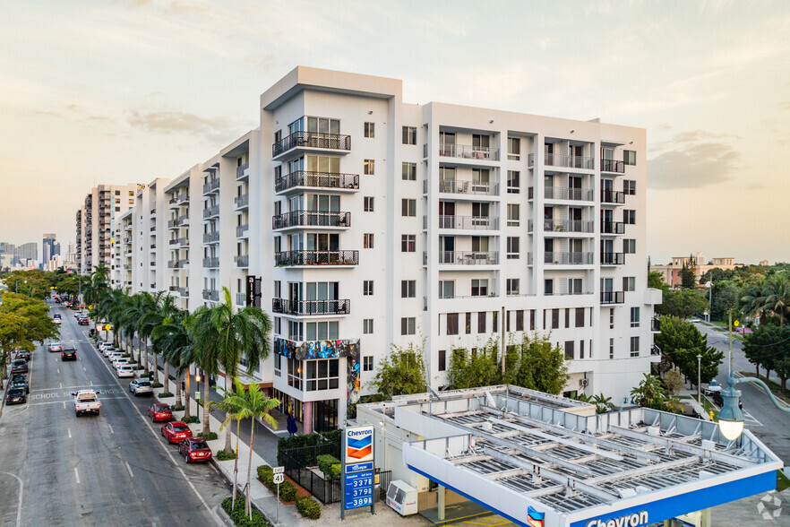 Primary Photo Of 2100 SW 8th St, Miami Apartments For Lease