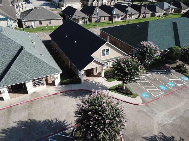 More Photos Of 21230 Kingsland Blvd, Katy Loft Creative Space For Lease