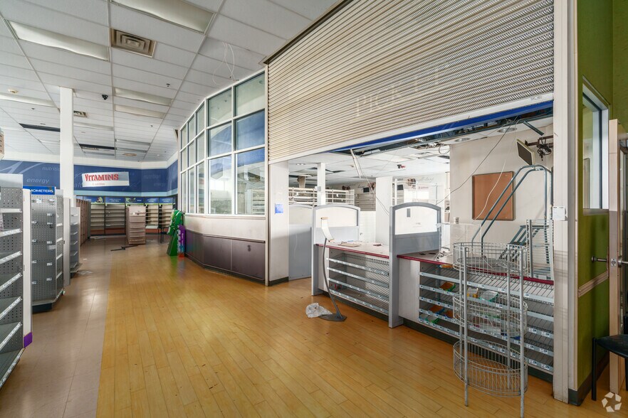 More Photos Of 2722 W 9th St, Chester Drugstore For Sale
