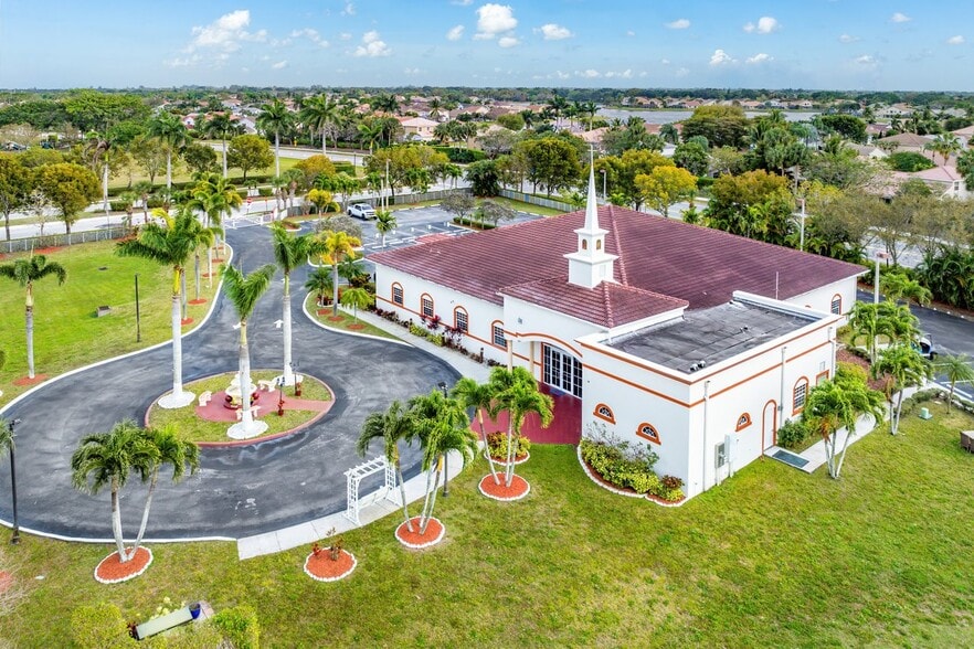 More Photos Of 7025 Summerville Ter, Lake Worth Religious Facility For Sale