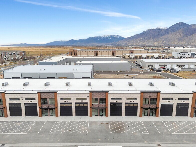 More Photos Of 3542 N Main St, Spanish Fork Warehouse For Lease