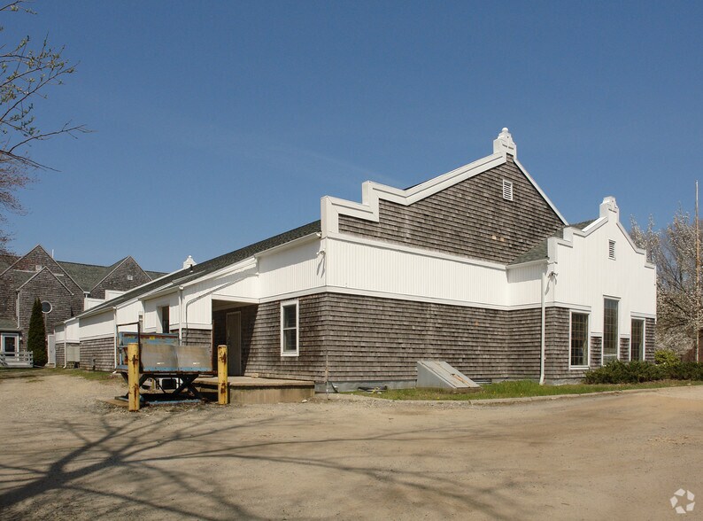 More Photos Of 391 Norwich Westerly Rd, North Stonington Storefront Retail Office For Lease