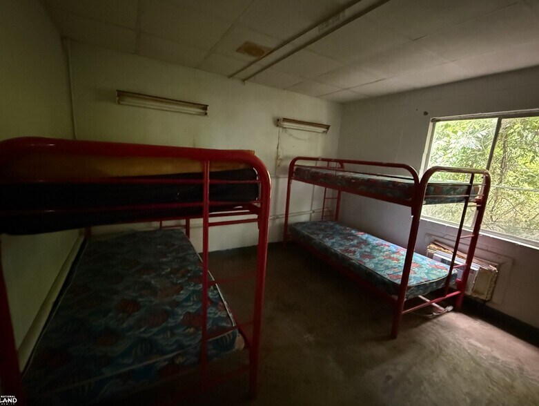 More Photos Of 201 Lee St, Tallulah Apartments For Sale