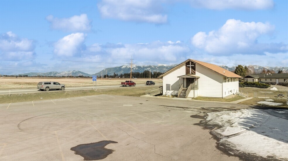 More Photos Of 554 Country Way N, Kalispell Religious Facility For Sale