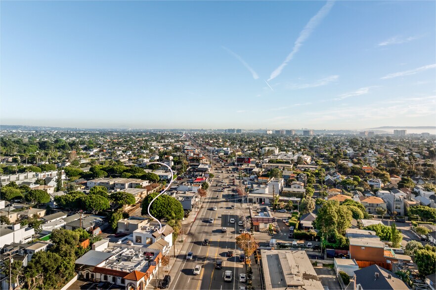 More Photos Of 2951-2953 Lincoln Blvd, Santa Monica Loft Creative Space For Sale