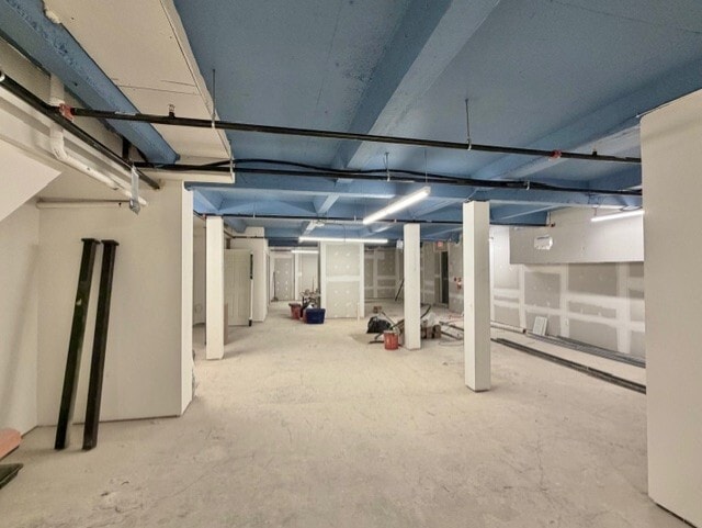 More Photos Of 2501 N Market St, Wilmington Storefront Retail Residential For Sale