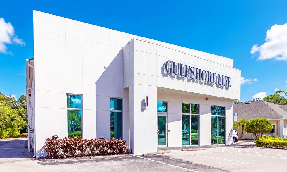 More Photos Of 26101 S Tamiami Trl, Bonita Springs Loft Creative Space For Sale
