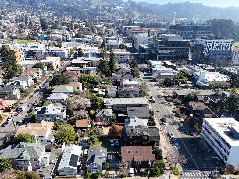 More Photos Of 2015 Hearst Ave, Berkeley Apartments For Sale