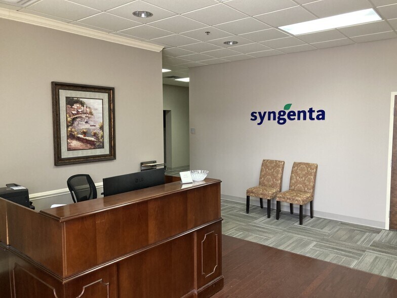 More Photos Of 3760 Business Park, Germantown Office For Sale