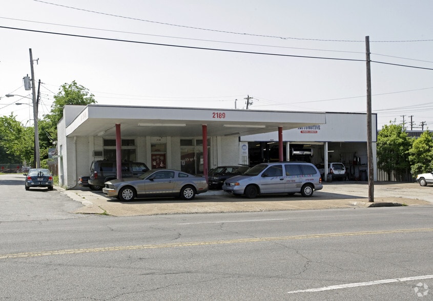 Primary Photo Of 2189 Central Ave, Memphis Auto Repair For Lease
