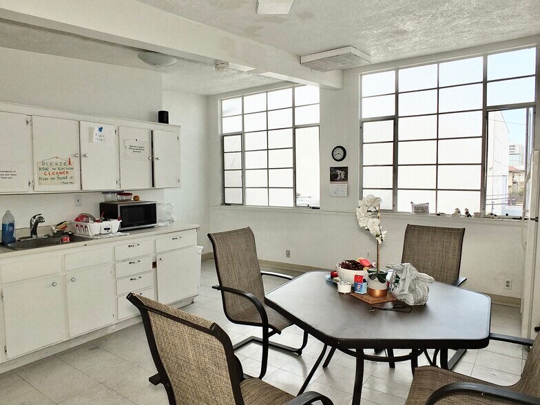 More Photos Of 830 Atlantic Ave, Long Beach Medical For Sale