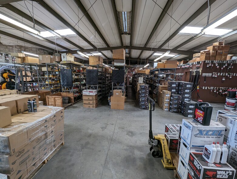 More Photos Of 14051 US Highway 98 Byp, Dade City Manufacturing For Sale