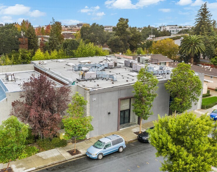 More Photos Of 114 Hazel St, Redwood City Research And Development For Lease