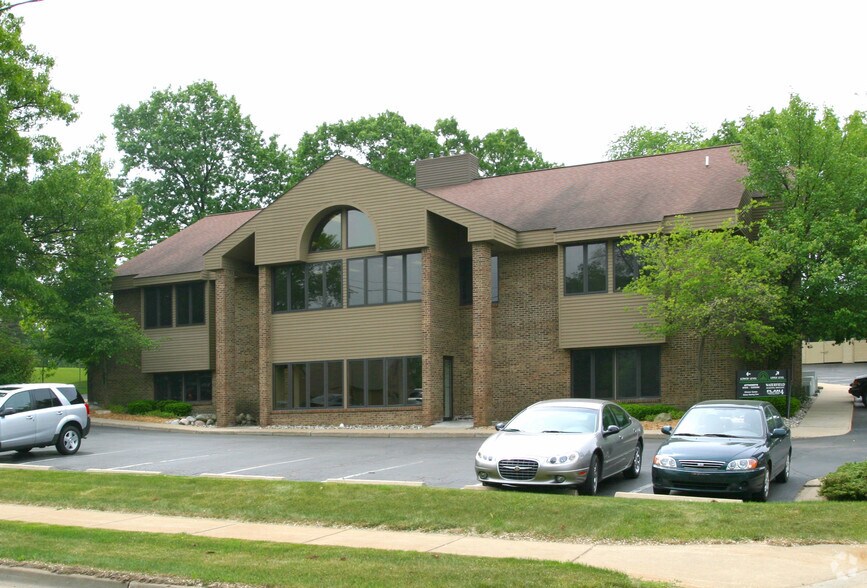 More Photos Of 1803 Whites Rd, Kalamazoo Office For Lease