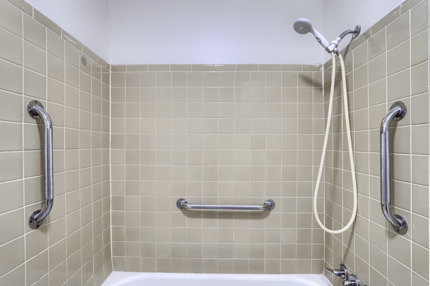 More Photos Of 1610 Boston St, Aurora Apartments For Sale
