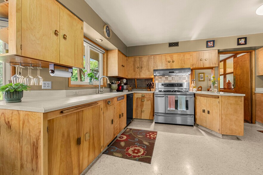 More Photos Of 4282 Pleasant Valley Rd, Placerville Specialty For Sale