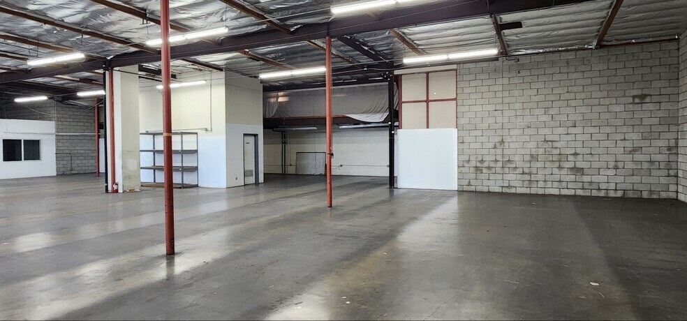 More Photos Of 1001 E 7th St, Los Angeles Warehouse For Lease