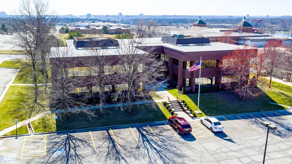 More Photos Of 6750 W 93rd St, Overland Park Office For Lease