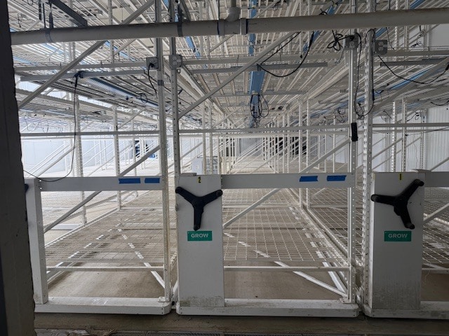 More Photos Of 1711 Banner Rd, Saginaw Industrial For Sale