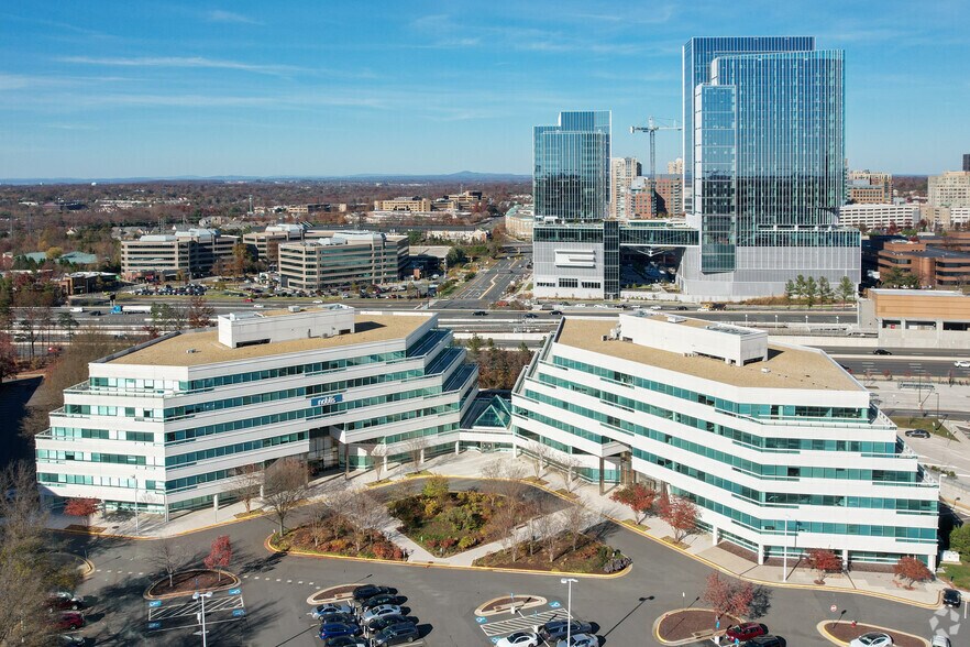 More Photos Of 2002 Edmund Halley Dr, Reston Office For Lease