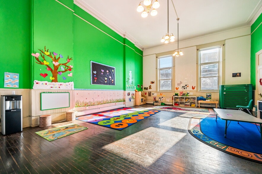 More Photos Of 209-215 Fairmount Ave, Philadelphia Storefront Retail Residential For Sale